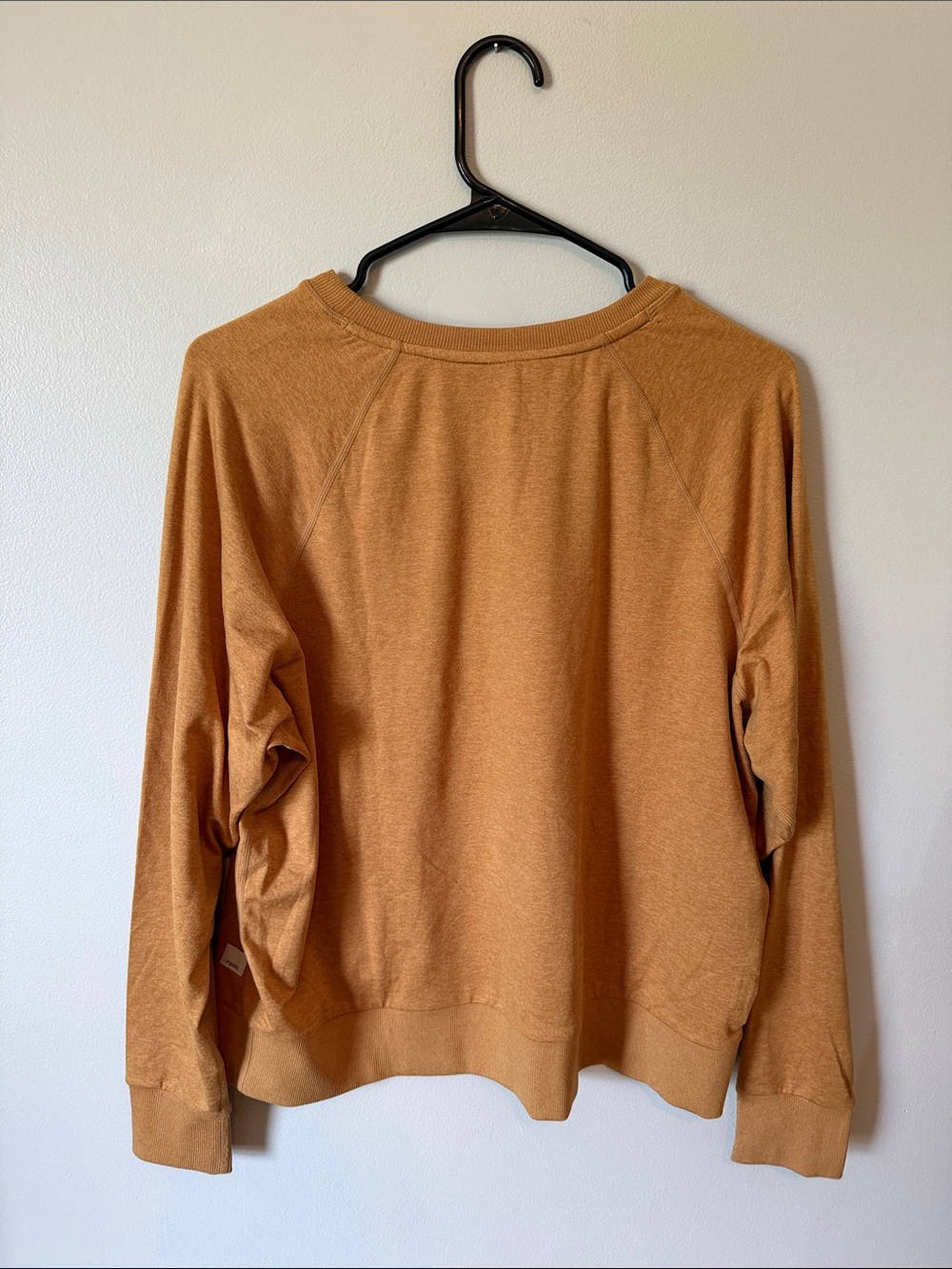 Vuori Halo Crewneck - Picture 2 of 3